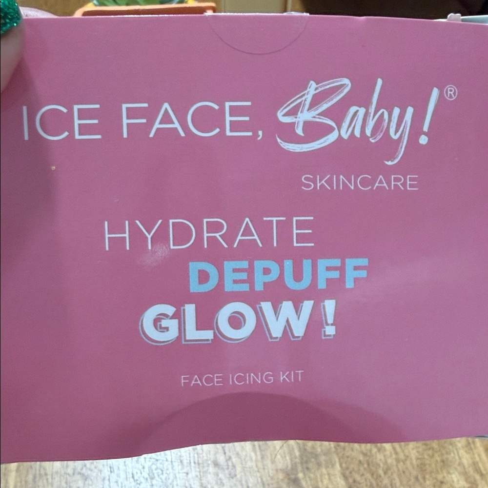 Skincare Face Icing Kit - Pink